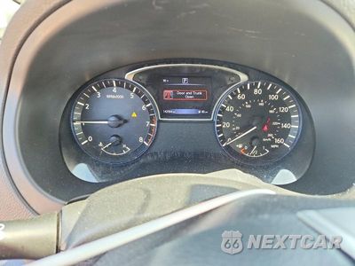 Zdjęcie 9 z 12 samochodu: 2017 NISSAN ALTIMA 2.5 SR VIN:1N4AL3AP5HC287330 - miniatura