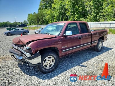 1999 CHEVROLET SILVERADO K1500 2GCEK19T0X1185295 - główne zdjęcie licytacji z USA - miniatura
