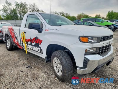 Czwarte zdjęcie samochodu z boku: 2022 CHEVROLET SILVERADO LTD C1500 VIN:3GCNWAEDXNG145605 - miniatura