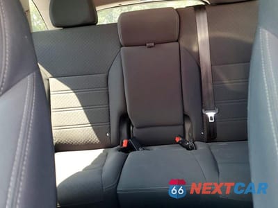 Zdjęcie 10 z 13 samochodu: 2016 KIA SORENTO LX VIN:5XYPG4A31GG144512 - miniatura