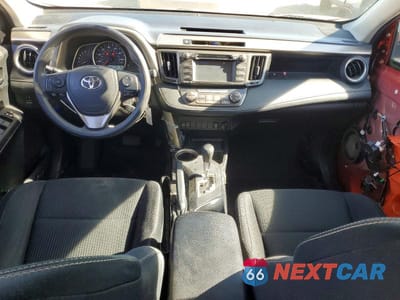 Zdjęcie 8 z 14 samochodu: 2015 TOYOTA RAV4 XLE VIN:2T3WFREV8FW144255 - miniatura