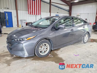 2017 TOYOTA PRIUS PRIME PREMIUM JTDKARFP4H3057178 - główne zdjęcie licytacji z USA - miniatura