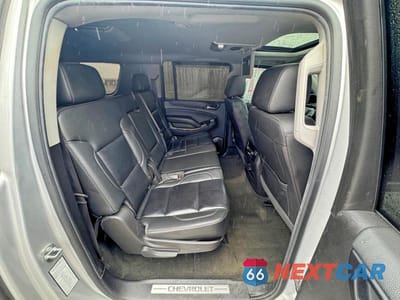 Zdjęcie 6 z 13 samochodu: 2016 CHEVROLET SUBURBAN K1500 LT VIN:1GNSKHKC2GR362224 - miniatura