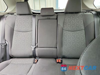 Zdjęcie 10 z 13 samochodu: 2024 TOYOTA RAV4 XLE VIN:2T3P1RFV9RW461774 - miniatura