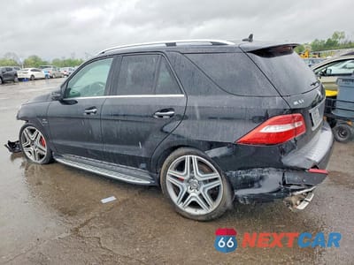 Drugie zdjęcie samochodu z przodu: 2013 MERCEDES-BENZ ML 63 AMG VIN:4JGDA7EB7DA207143 - miniatura