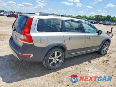 Trzecie zdjęcie samochodu z tyłu: 2015 VOLVO XC70 3.2 PLATINUM VIN:YV4952ND2F1198760 - miniatura