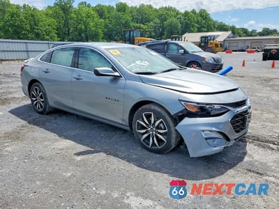 Czwarte zdjęcie samochodu z boku: 2025 CHEVROLET MALIBU RS VIN:1G1ZG5ST3SF108869 - miniatura