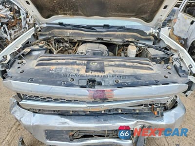 Zdjęcie 11 z 13 samochodu: 2019 CHEVROLET SILVERADO K3500 VIN:1GB4KVCGXKF221787 - miniatura