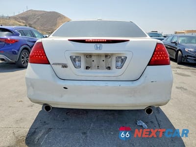 Zdjęcie 6 z 12 samochodu: 2007 HONDA ACCORD 4D LX VIN:1HGCM66597A007624 - miniatura