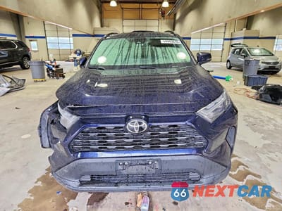 Piąte zdjęcie samochodu w środku: 2022 TOYOTA RAV4 XLE VIN:2T3P1RFV4NW278423 - miniatura
