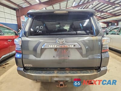 Zdjęcie 6 z 13 samochodu: 2015 TOYOTA 4RUNNER SR5 VIN:JTEBU5JRXF5273736 - miniatura