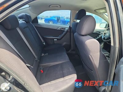 Zdjęcie 10 z 12 samochodu: 2012 KIA FORTE EX VIN:KNAFU4A24C5488587 - miniatura