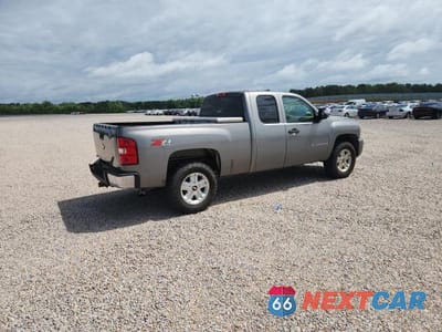 Trzecie zdjęcie samochodu z tyłu: 2007 CHEVROLET SILVERADO K1500 VIN:1GCEK19J27Z509515 - miniatura