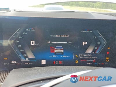 Zdjęcie 9 z 12 samochodu: 2026 BMW X7 M60I VIN:5UX33EM03T9123317 - miniatura