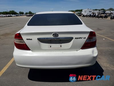 Zdjęcie 6 z 12 samochodu: 2003 TOYOTA CAMRY LE VIN:JTDBE32K330195719 - miniatura
