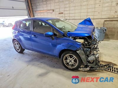 Czwarte zdjęcie samochodu z boku: 2018 FORD FIESTA SE VIN:3FADP4EJ6JM146896 - miniatura