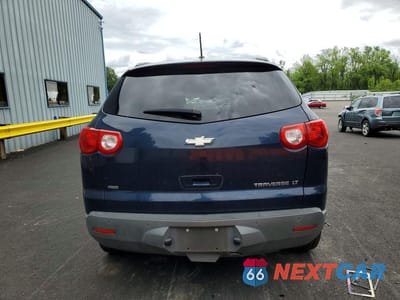 Zdjęcie 6 z 13 samochodu: 2012 CHEVROLET TRAVERSE LT VIN:1GNKVGED0CJ235504 - miniatura