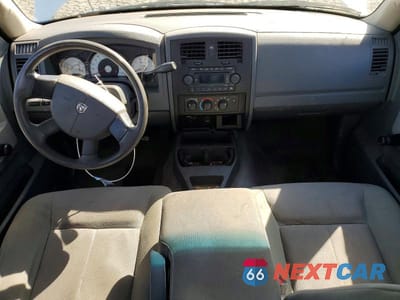 Zdjęcie 8 z 12 samochodu: 2006 DODGE DAKOTA ST VIN:1D7HE22K26S648506 - miniatura