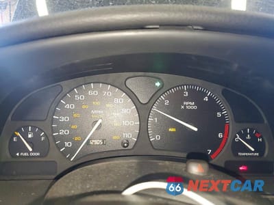 Zdjęcie 9 z 12 samochodu: 2000 SATURN SC1 VIN:1G8ZP1284YZ127461 - miniatura