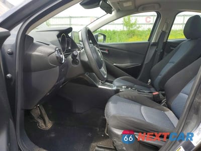 Zdjęcie 7 z 12 samochodu: 2017 TOYOTA YARIS IA BASE VIN:3MYDLBYV4HY174242 - miniatura