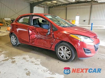 Czwarte zdjęcie samochodu z boku: 2014 MAZDA MAZDA2 SPORT VIN:JM1DE1KZ4E0173046 - miniatura