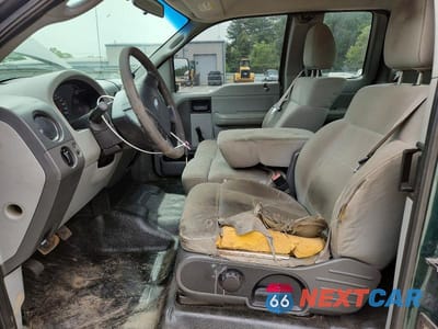 Zdjęcie 7 z 13 samochodu: 2007 FORD F150 VIN:1FTRX12W47FB55216 - miniatura