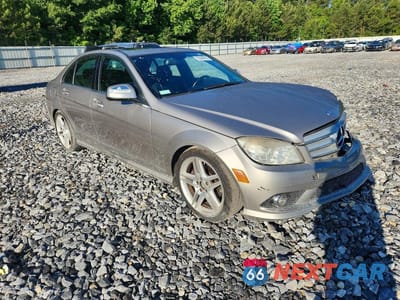 Czwarte zdjęcie samochodu z boku: 2009 MERCEDES-BENZ C 300 VIN:WDDGF54X59F233762 - miniatura