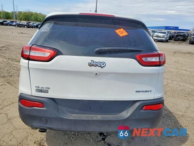 Zdjęcie 6 z 13 samochodu: 2015 JEEP CHEROKEE SPORT VIN:1C4PJMABXFW558527 - miniatura