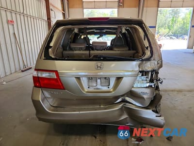 Zdjęcie 6 z 13 samochodu: 2006 HONDA ODYSSEY EXL VIN:5FNRL38716B424122 - miniatura