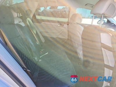 Zdjęcie 10 z 12 samochodu: 2017 HYUNDAI SONATA HYBRID SE VIN:KMHE24L18HA057642 - miniatura