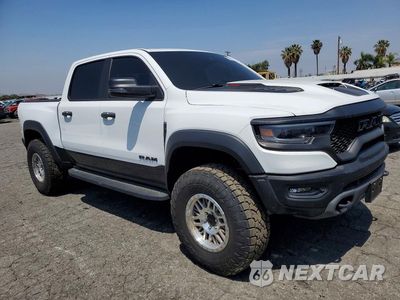 Czwarte zdjęcie samochodu z boku: 2024 RAM 1500 TRX VIN:1C6SRFU93RN101308 - miniatura