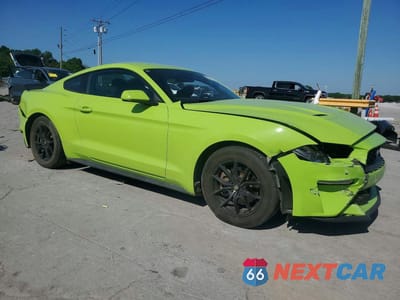 Czwarte zdjęcie samochodu z boku: 2020 FORD MUSTANG VIN:1FA6P8TH6L5161813 - miniatura