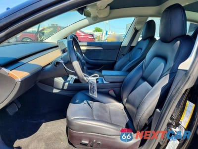 Zdjęcie 7 z 12 samochodu: 2022 TESLA MODEL 3 VIN:5YJ3E1EA5NF251868 - miniatura