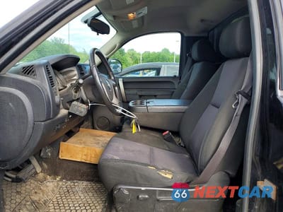 Zdjęcie 7 z 13 samochodu: 2010 CHEVROLET SILVERADO K2500 HEAVY DUTY LT VIN:1GC3KXBGXAF116752 - miniatura