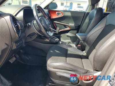 Zdjęcie 7 z 13 samochodu: 2023 KIA SOUL GT LINE VIN:KNDJ53AU5P7851348 - miniatura