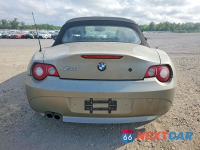 Zdjęcie 6 z 12 samochodu: 2005 BMW Z4 3.0 VIN:4USBT53525LT28184 - miniatura