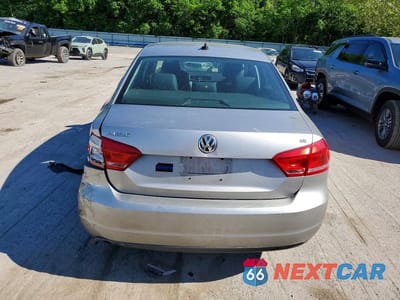 Zdjęcie 6 z 12 samochodu: 2013 VOLKSWAGEN PASSAT SE VIN:1VWBP7A31DC133003 - miniatura
