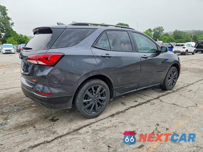 Trzecie zdjęcie samochodu z tyłu: 2022 CHEVROLET EQUINOX RS VIN:3GNAXMEV2NS142305 - miniatura