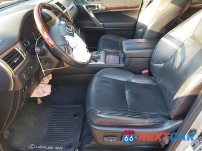 Zdjęcie 7 z 14 samochodu: 2015 LEXUS GX 460 VIN:JTJBM7FX7F5102561 - miniatura