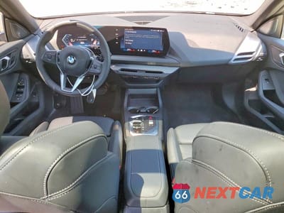 Zdjęcie 8 z 12 samochodu: 2026 BMW 228XI VIN:WBA23GG0XT7U34353 - miniatura