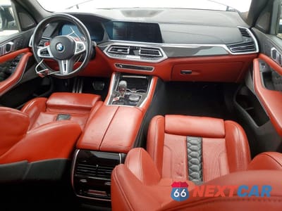 Zdjęcie 8 z 13 samochodu: 2022 BMW X5 M VIN:5YMJU0C06N9L57309 - miniatura