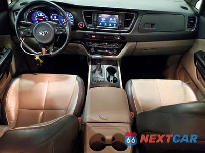 Zdjęcie 8 z 13 samochodu: 2017 KIA SEDONA LX VIN:KNDMB5C12H6283278 - miniatura