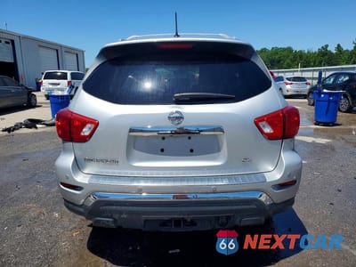 Zdjęcie 6 z 14 samochodu: 2017 NISSAN PATHFINDER SL VIN:5N1DR2MN2HC689067 - miniatura