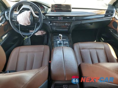 Zdjęcie 8 z 13 samochodu: 2015 BMW X5 XDRIVE35I VIN:5UXKR0C54F0P14842 - miniatura
