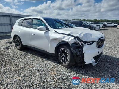Czwarte zdjęcie samochodu z boku: 2026 BMW X3 30 XDRIVE VIN:5UX53GP04T9231641 - miniatura