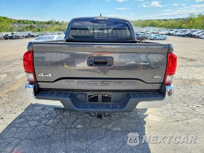 Zdjęcie 6 z 12 samochodu: 2019 TOYOTA TACOMA SR5 V6 VIN:3TMCZ5ANXKM194997 - miniatura