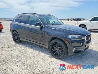Czwarte zdjęcie samochodu z boku: 2015 BMW X5 XDRIVE35I VIN:5UXKR0C51F0K60128 - miniatura