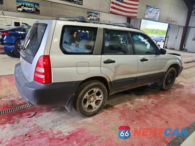 Trzecie zdjęcie samochodu z tyłu: 2005 SUBARU FORESTER 2.5X VIN:JF1SG63655H740049 - miniatura