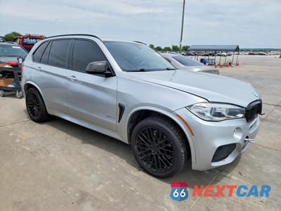 Czwarte zdjęcie samochodu z boku: 2015 BMW X5 XDRIVE35I VIN:5UXKR0C54F0P15554 - miniatura