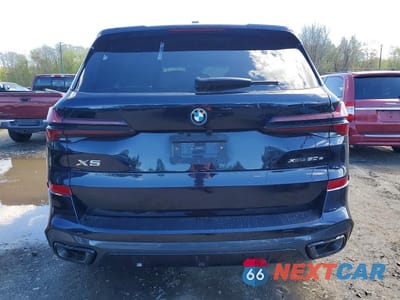 Zdjęcie 6 z 14 samochodu: 2026 BMW X5 XDRIVE50E VIN:5UX43EU06T9296611 - miniatura